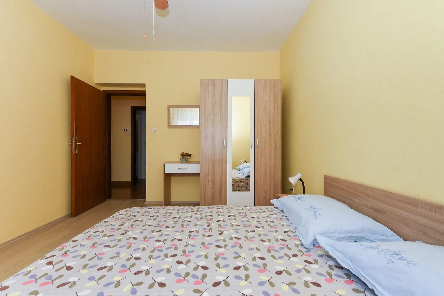 Apartments Kolt - 15M From Sea Kali Croatia