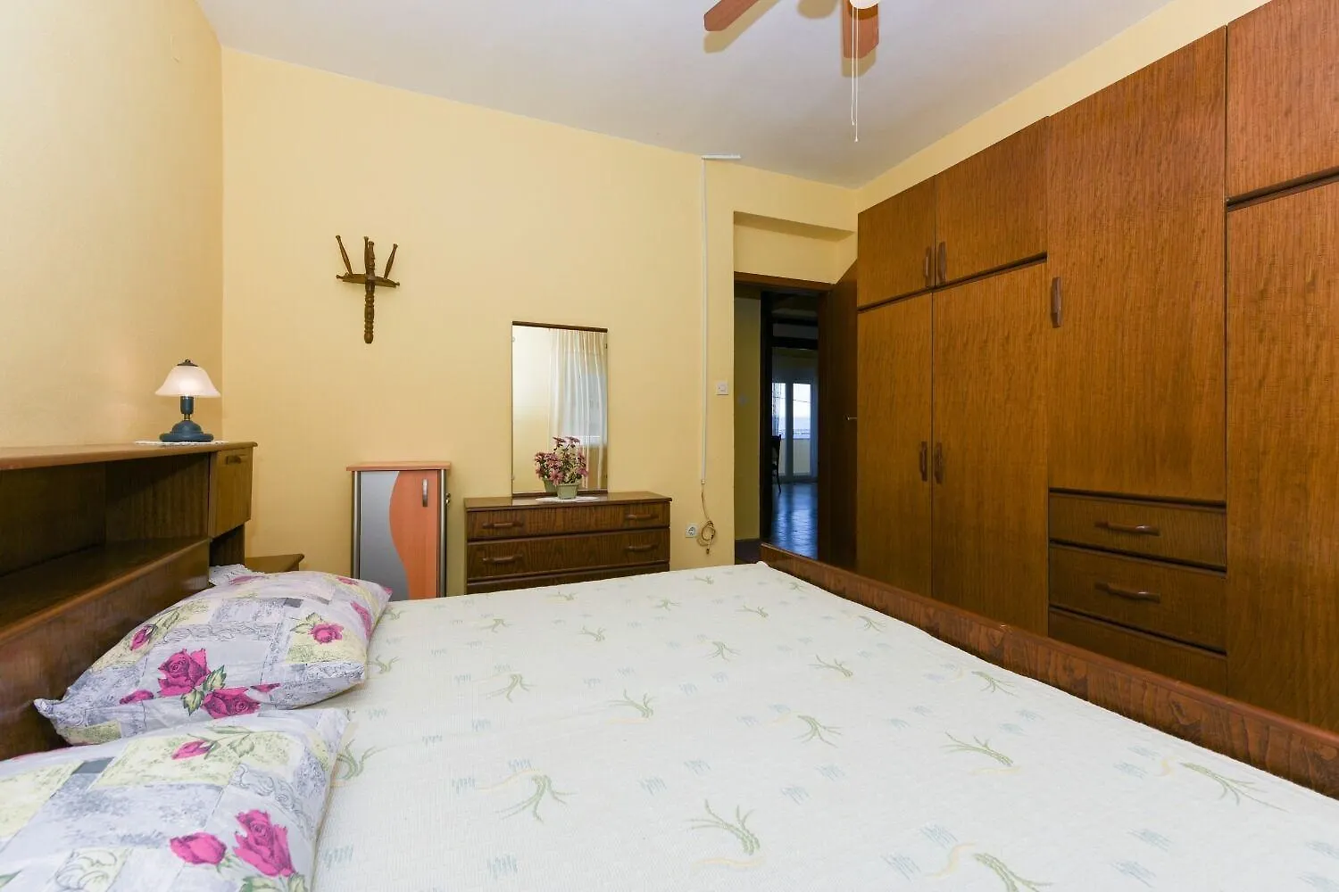 Apartments Kolt - 15M From Sea Kali