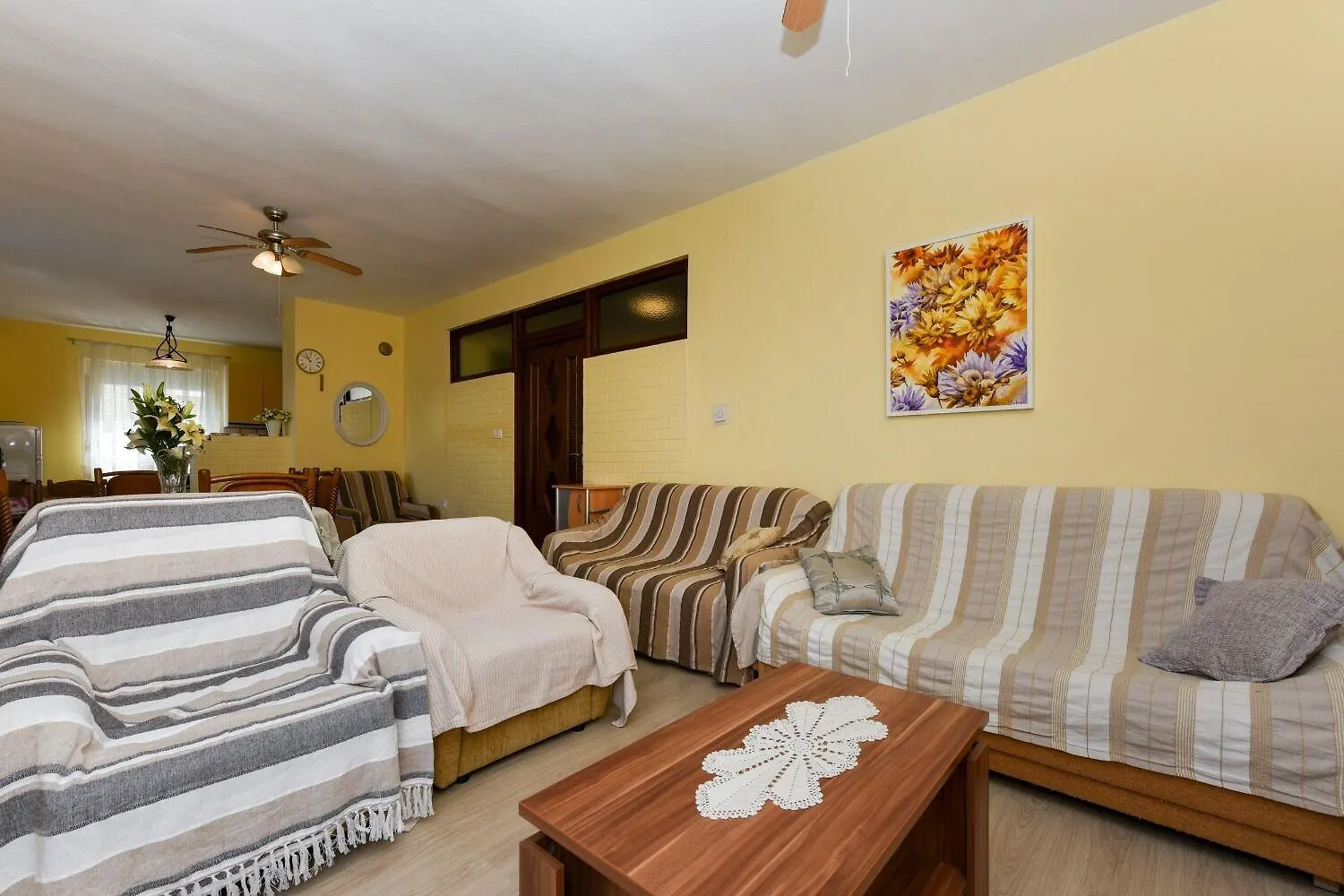 Apartments Kolt - 15M From Sea Kali