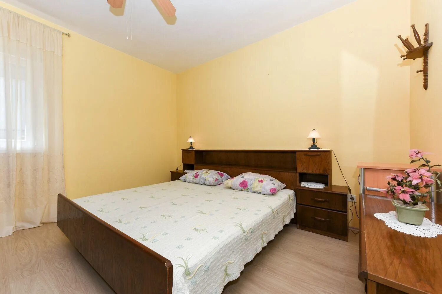Apartments Kolt - 15M From Sea Kali