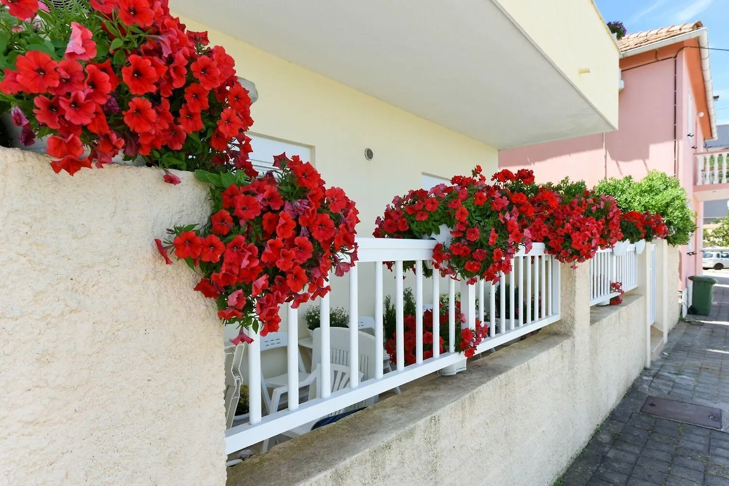 Apartments Kolt - 15M From Sea Kali 0*,  Kroatien