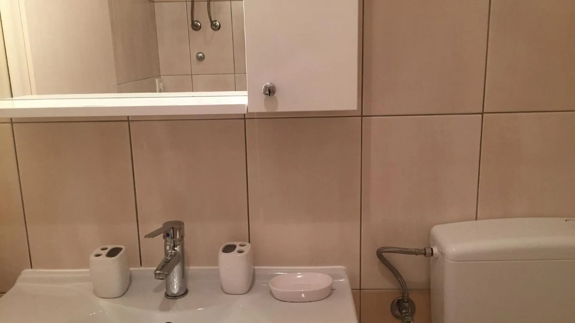 Apartments Kolt - 15M From Sea Kali 0*,